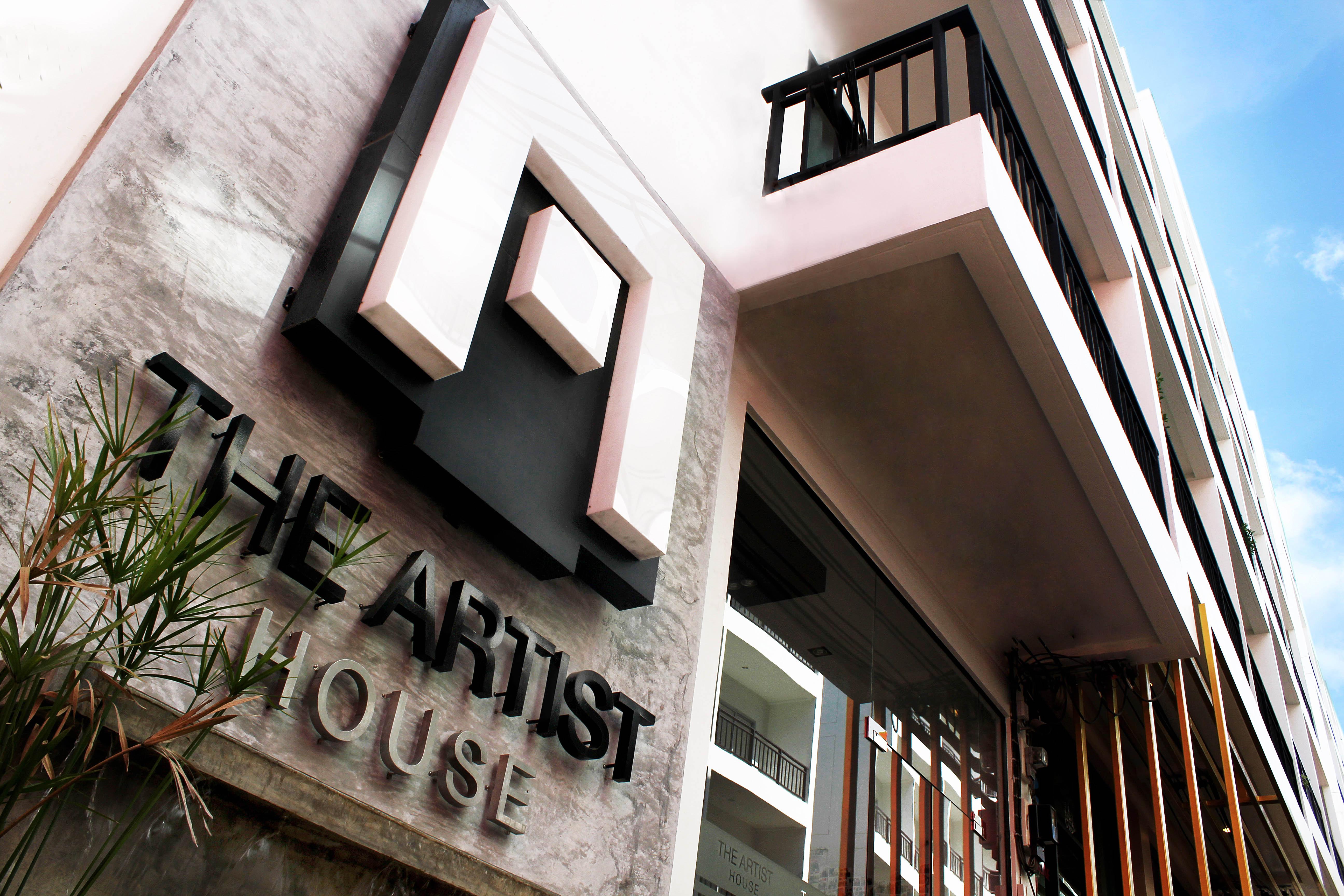 The Artist House Otel Patong Dış mekan fotoğraf