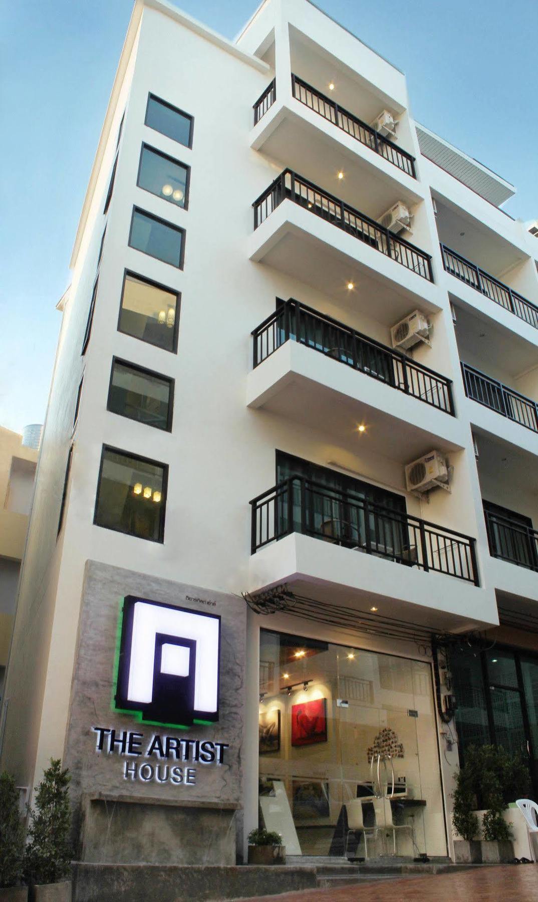 The Artist House Otel Patong Dış mekan fotoğraf